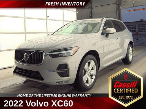 2022 Volvo XC60 Momentum
