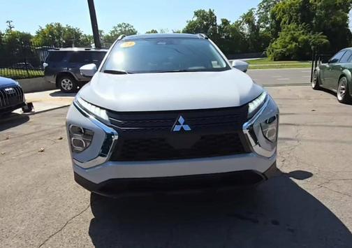 2023 Mitsubishi Eclipse Cross SE