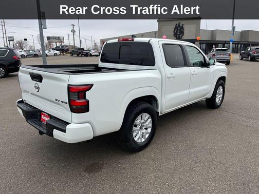 2024 Nissan Frontier SV