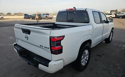 2024 Nissan Frontier SV