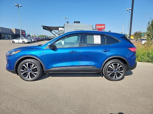 2022 Ford Escape SE
