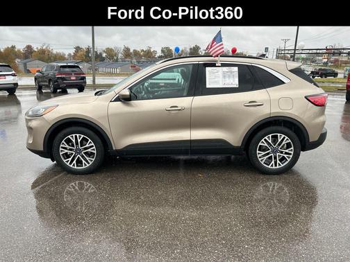 2020 Ford Escape SEL