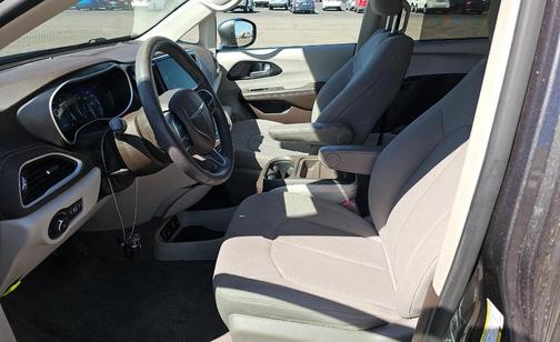 2021 Chrysler Pacifica Touring