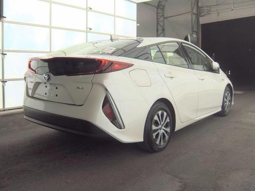 2020 Toyota Prius Prime XLE