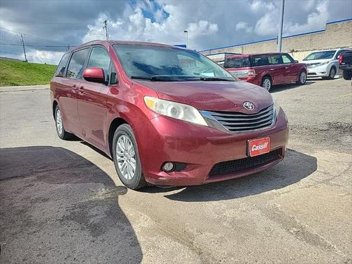 2012 Toyota Sienna XLE