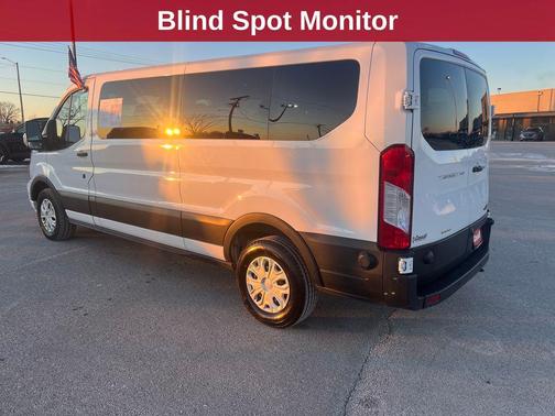 2024 Ford Transit-350 XLT