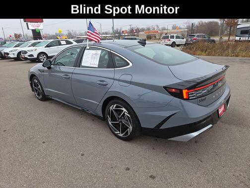 2024 Hyundai SONATA SEL