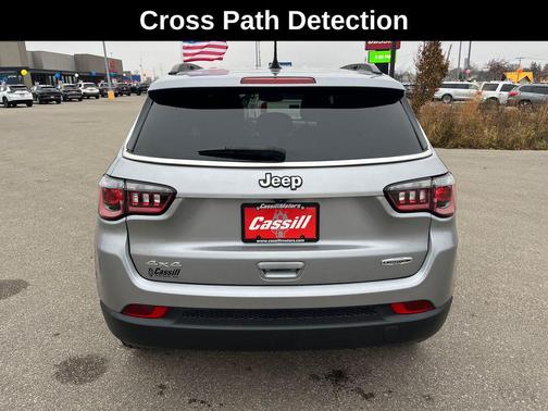 2024 Jeep Compass Latitude Lux