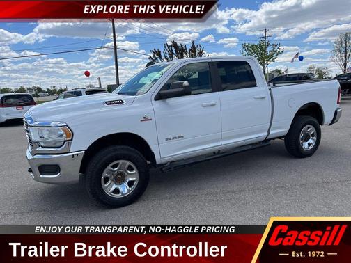Bright White Clearcoat 2021 RAM 2500 Big Horn Crew Cab 4x4 6'4' Box