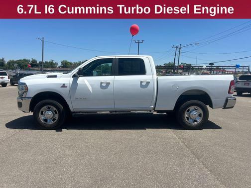 Bright White Clearcoat 2021 RAM 2500 Big Horn Crew Cab 4x4 6'4' Box