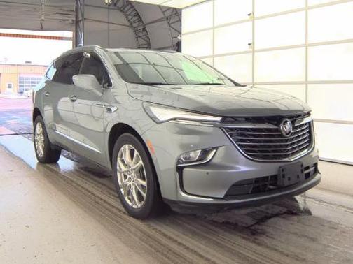 2023 Buick Enclave Essence AWD
