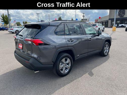 2024 Toyota RAV4 Hybrid XLE