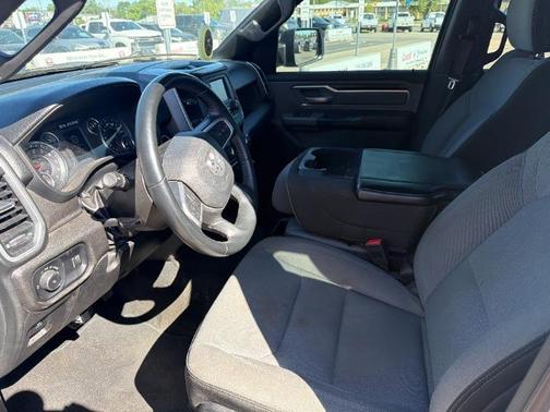 Bright White Clearcoat 2023 RAM 1500 Big Horn/Lone Star
