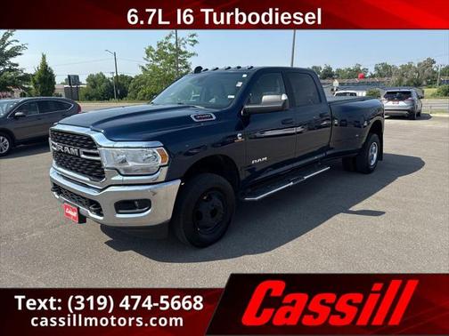 2022 RAM 3500 Big Horn Crew Cab 4x4 8' Box