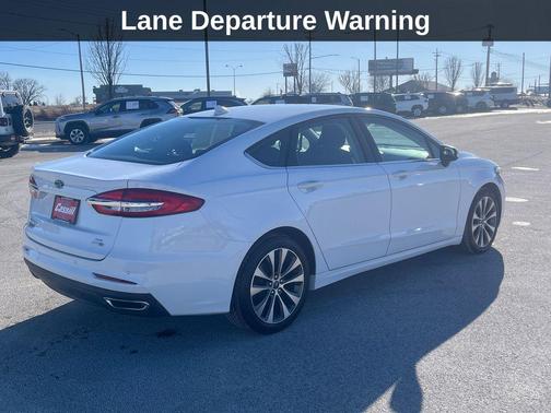 2019 Ford Fusion SE