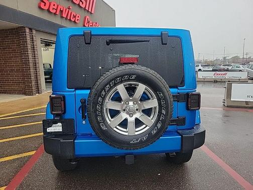 2016 Jeep Wrangler Unlimited Sahara