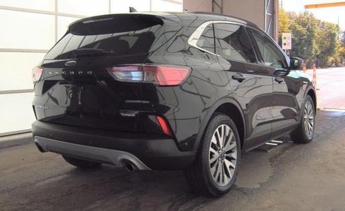 2021 Ford Escape Titanium