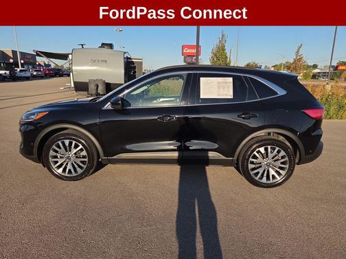 2021 Ford Escape Titanium