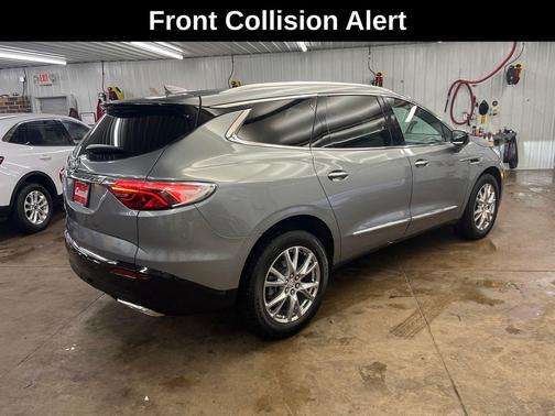 2023 Buick Enclave Essence FWD