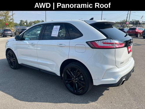 2024 Ford Edge ST