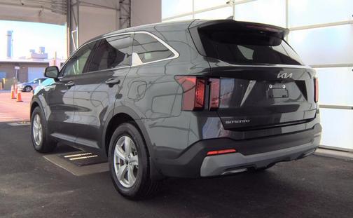 2024 Kia Sorento LX