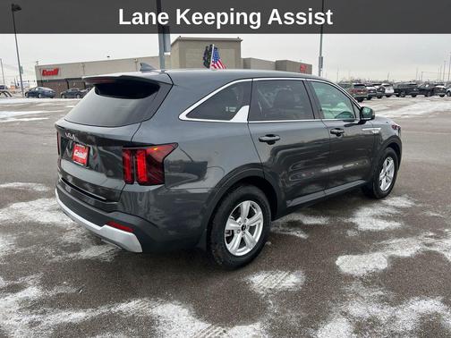 2024 Kia Sorento LX