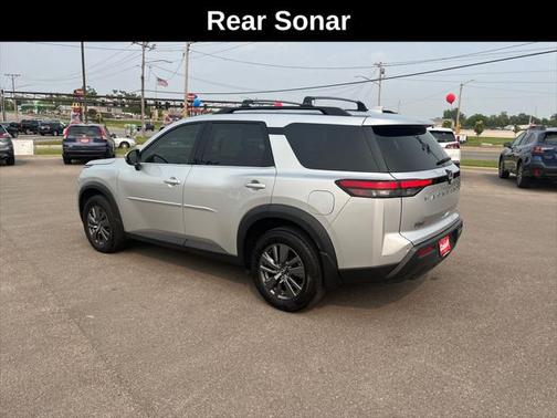 2024 Nissan Pathfinder SV FWD
