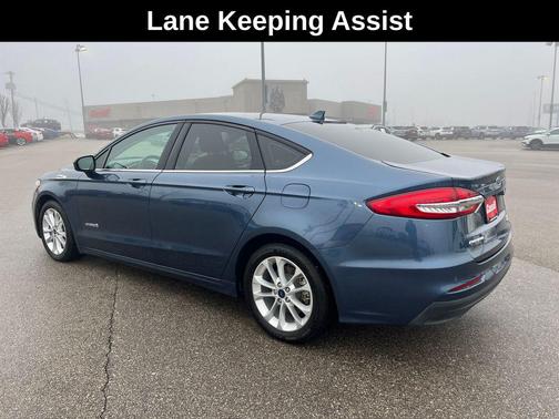 2019 Ford Fusion Hybrid SE