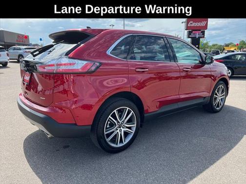 2024 Ford Edge Titanium
