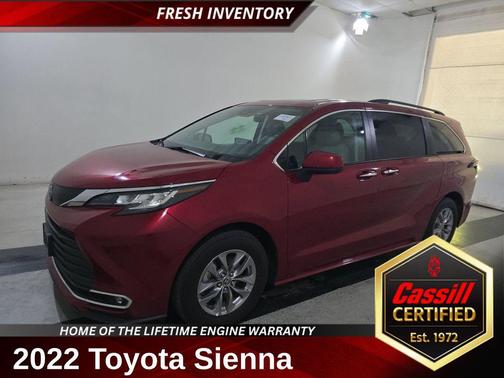 2022 Toyota Sienna XLE 7 Passenger