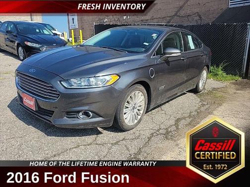 2016 Ford Fusion Energi SE Luxury