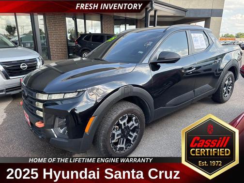 Phantom Black 2025 Hyundai SANTA CRUZ XRT