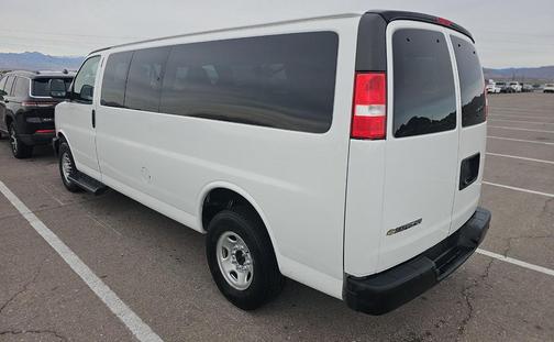 2023 Chevrolet Express 3500 RWD 3500 Extended Wheelbase LS