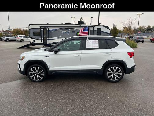 2023 Volkswagen Taos 1.5T SE