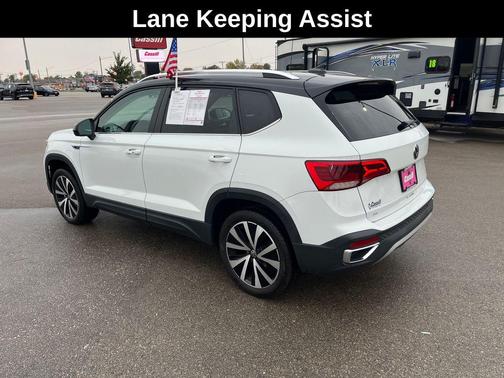 2023 Volkswagen Taos 1.5T SE