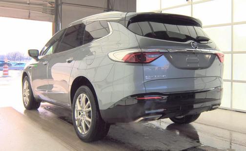2023 Buick Enclave Essence AWD