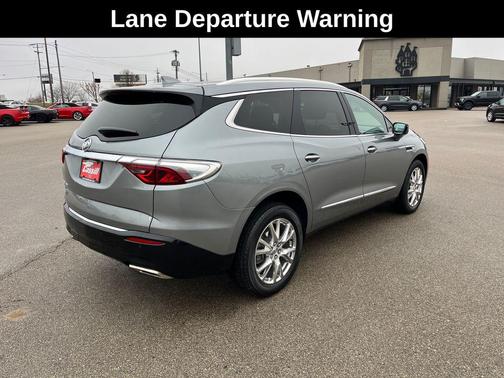 2023 Buick Enclave Essence AWD