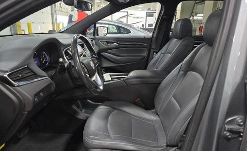2023 Buick Enclave Essence AWD