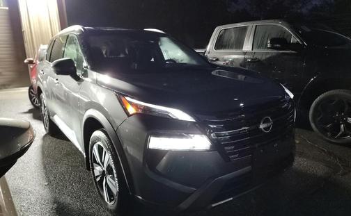 2024 Nissan Rogue SL