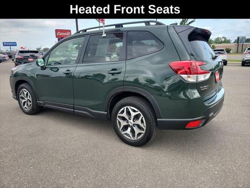 2024 Subaru Forester Premium