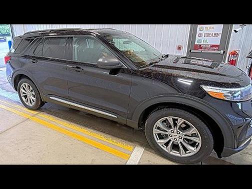 Black Metallic 2023 Ford Explorer XLT