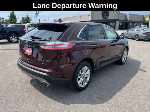 2024 Ford Edge Titanium