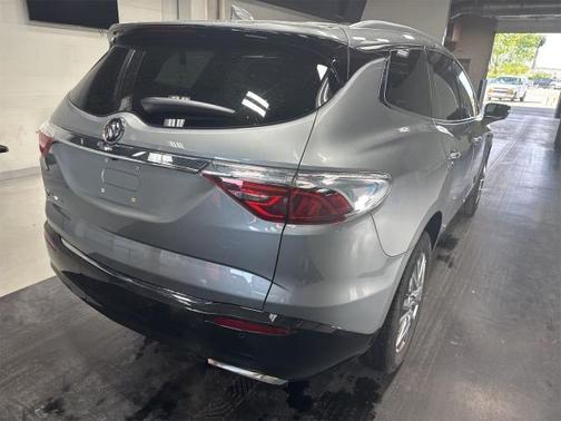 Moonstone Gray Metallic 2023 Buick Enclave Essence AWD