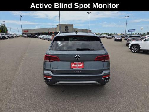 2023 Volkswagen Taos 1.5T SE