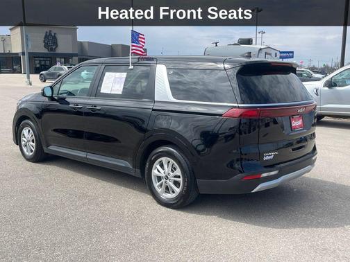 2023 Kia Carnival LX