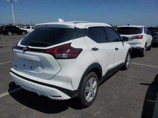 2023 Nissan Kicks S