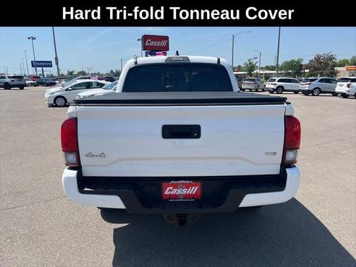 2022 Toyota Tacoma SR