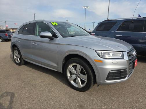 2019 Audi Q5 2.0T Premium