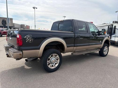 Tuxedo Black Metallic 2014 Ford F-250 Lariat