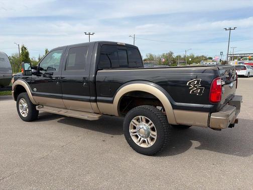 Tuxedo Black Metallic 2014 Ford F-250 Lariat